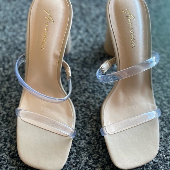 Heels for Women - Picture 8 of 12